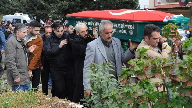Mabel Matiz In Babasi Ali Karaca Hayatini Kaybetti Medyafaresi Com