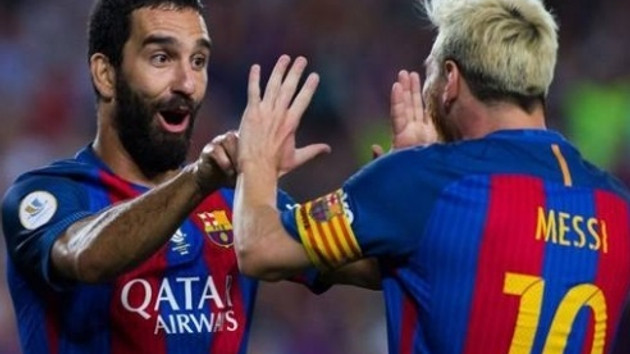 Messi Arda Turan'la ilgili konuştu: Bizim için çok faydalı