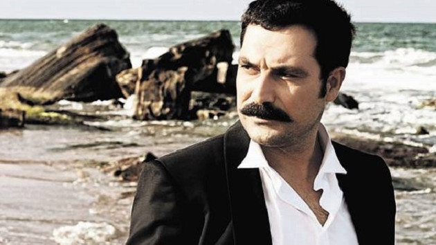 Özcan Deniz Karagül’den Yine Mi Ayrılıyor 67