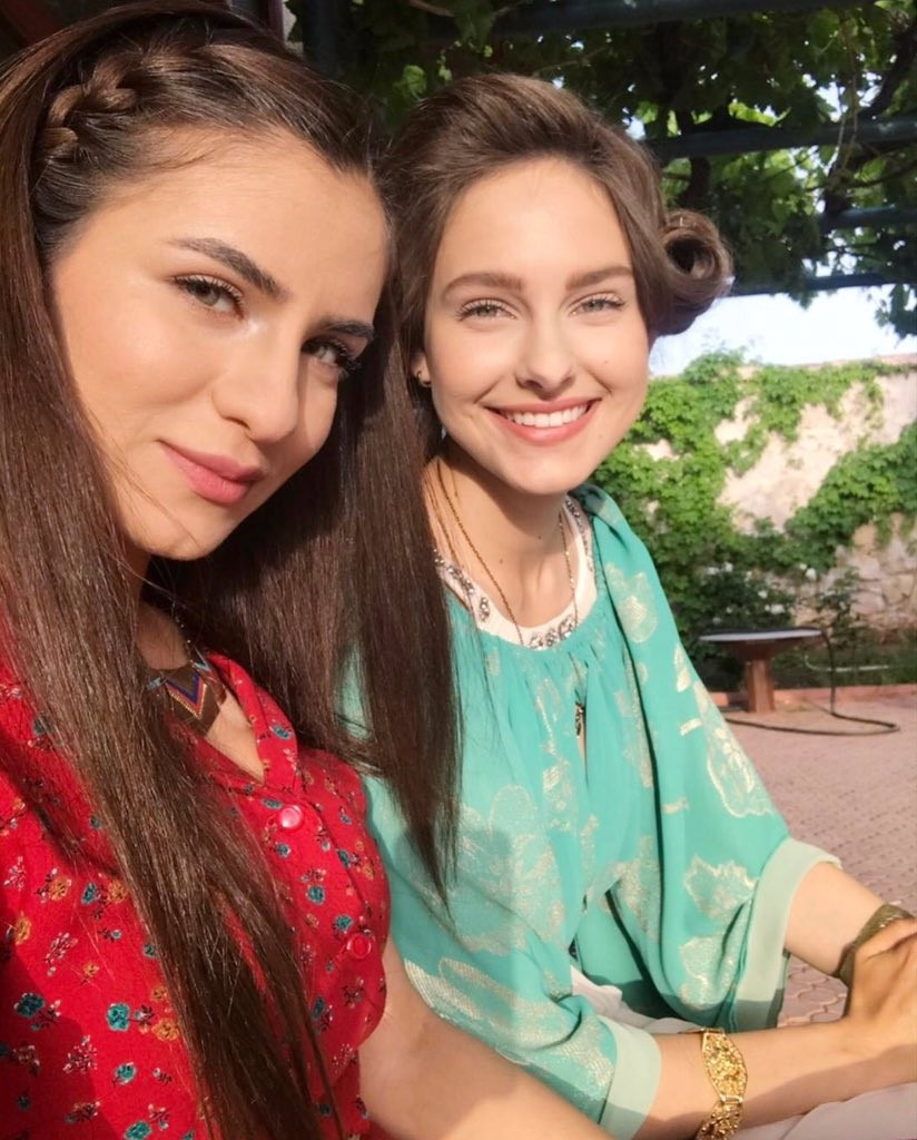 Yeni Gelin�in Şirin�i Feride Hilal Akın kimdir?