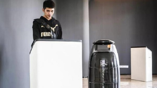 Japonyada yapay zekalı sevgi robotu üretildi 75