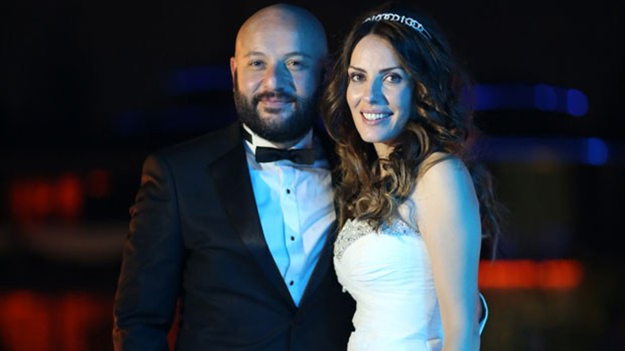 Tolga Tekin Esi Zeynep Koltuk U Dovdu Mu Medyafaresi Com Mobil