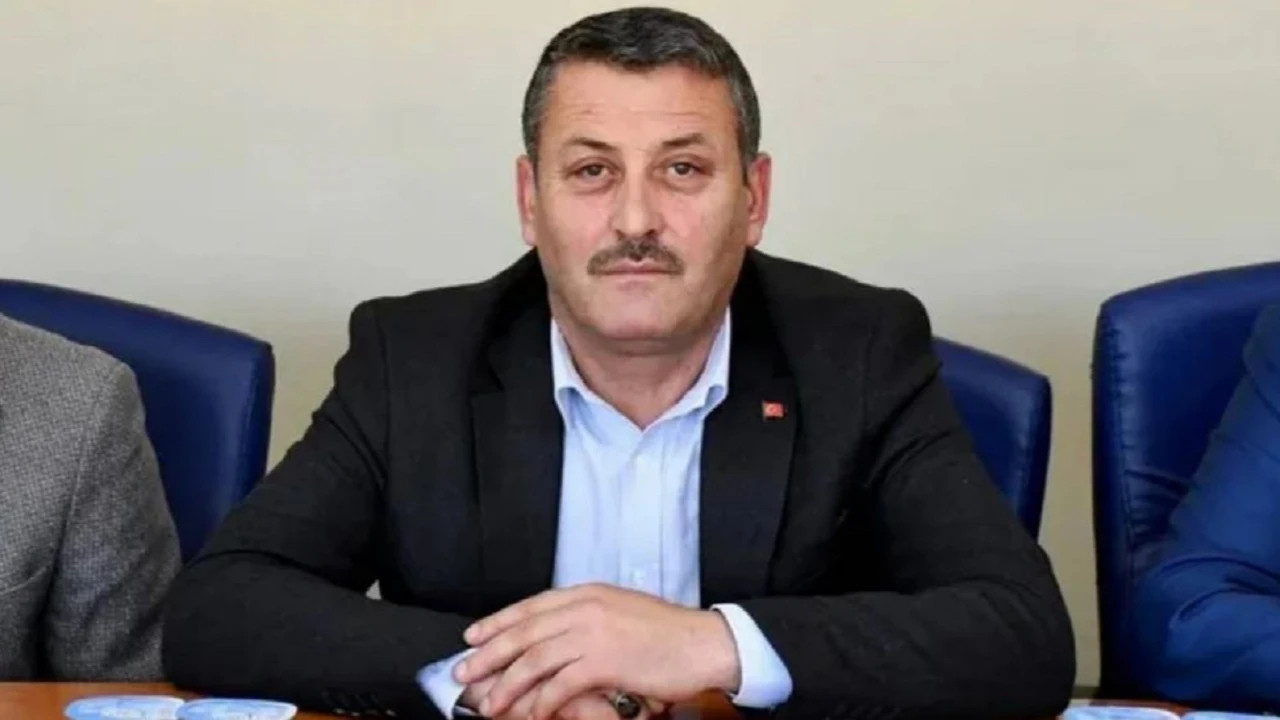 AKP’li belediye başkanı istifa ettim dedi, kongreye katıldı: Cinsel saldırı davası ortaya çıktı