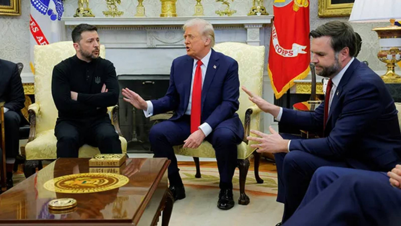 Trump kameralar önünde Zelenski’yi yerin dibine soktu Beyaz Saray’dan kovdu
