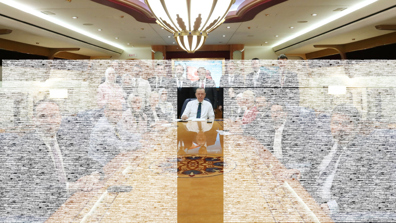 Yandaş medyanın ünlü gazetecileri yurt dışından ev alıp Türkiye’den kaçma planı yapıyormuş Yandaş medyanın ünlü gazetecileri yurt dışından ev alıp Türkiye’den kaçma planı yapıyormuş