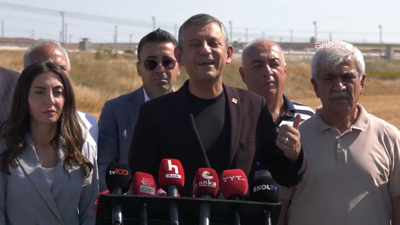 İmamoğlu davasının TRT’den canlı yayınlanmasına destek veren Erdoğan’a Özgür Özel’den flaş yanıt İmamoğlu davasının TRT’den canlı yayınlanmasına destek veren Erdoğan’a Özgür Özel’den flaş yanıt