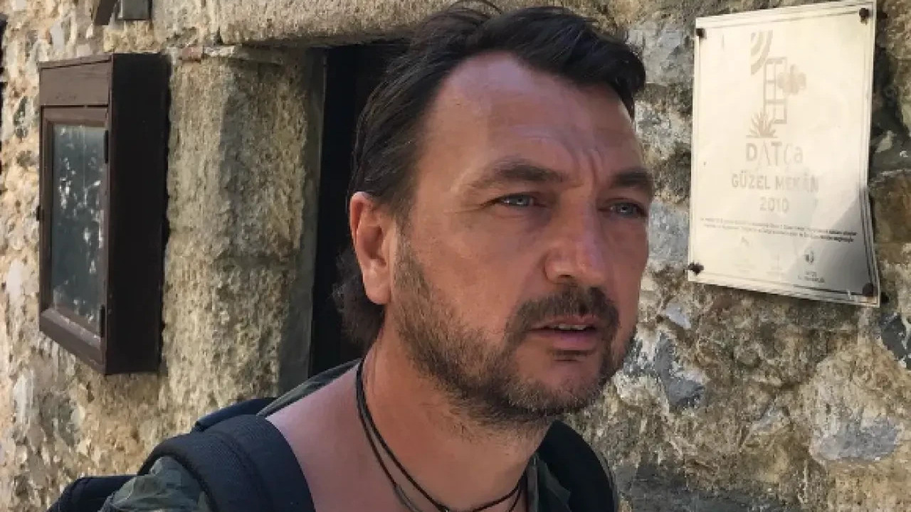 Yönetmen Uluç Bayraktar Her ay 105 bin TL zarardayım dedi, mahkeme haklı buldu Yönetmen Uluç Bayraktar Her ay 105 bin TL zarardayım dedi, mahkeme haklı buldu