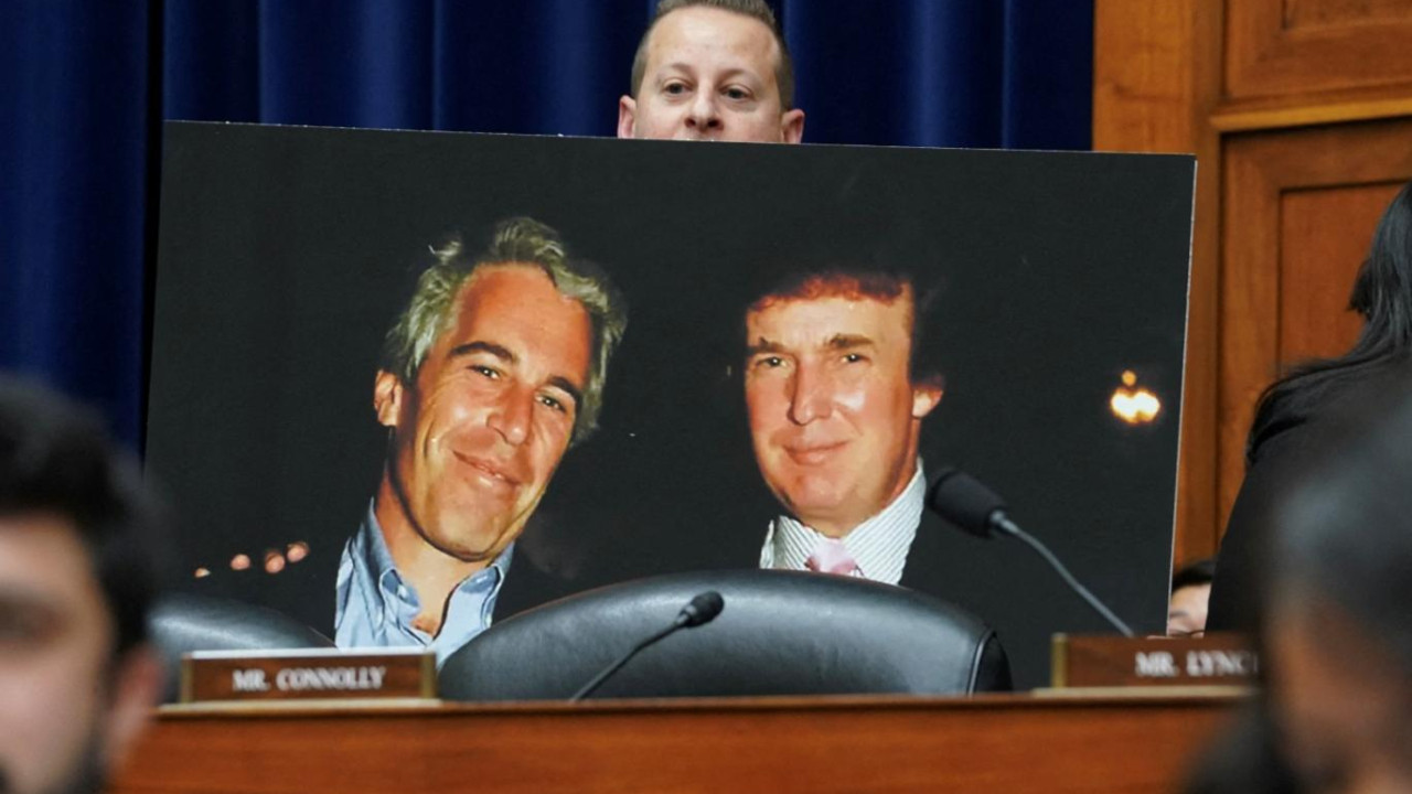 Bill ve Hillary Clinton, Kongre’deki Jeffrey Epstein soruşturmasında ifadeye çağrıldı