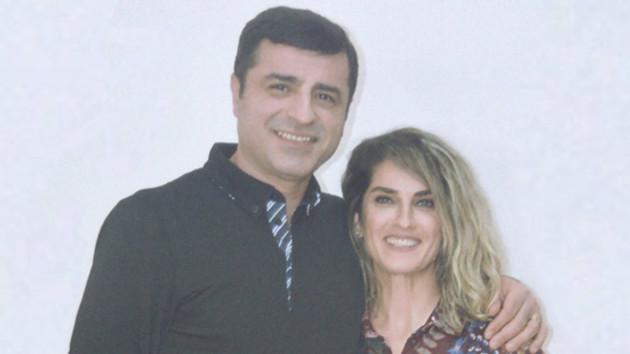 Cezaevindeki Selahattin Demirtaş'tan yeni fotoğraf ...