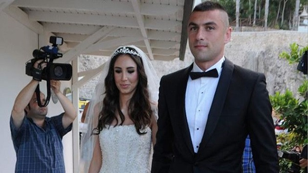 Burak Yılmaz'a icra takibi! Eski eşi... - MedyaFaresi.com