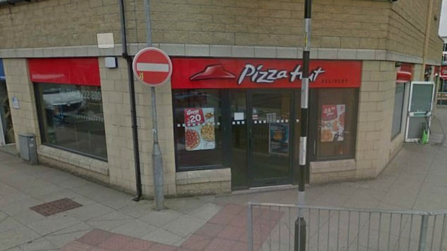 İngiltere'de Pizza Hut skandalı
