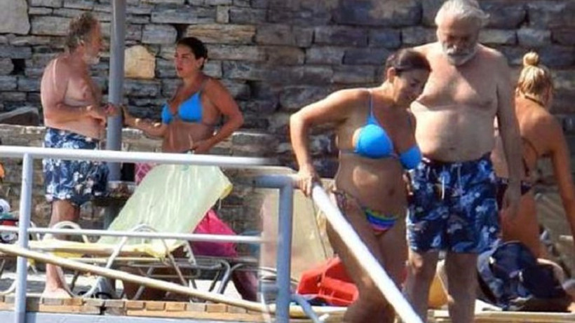 Askin Nur Yengi Ve Haluk Bilginer Tatilde Son Goruntusu Soke Etti Medyafaresi Com Mobil Askin Nur Yengi Ve Haluk Bilginer Tatilde Son Goruntusu Soke Etti Medyafaresi Com Mobil