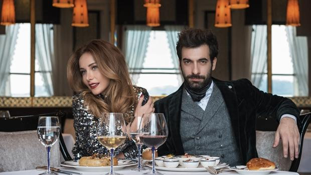 Burçin Terzioğlu dizi çekimindeyken evi soyuldu! - Resim: 1