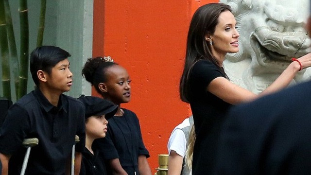 Angelina Jolie mum gibi eriyor - Resim: 1