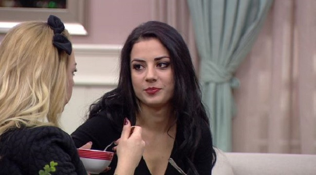 Kısmetse Olur'da Ayça'dan Emre'ye şok baskın - Resim: 2
