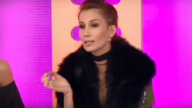 Berna Öztürk'ün eleme gecesinde seksi dansı olay oldu - Resim: 3