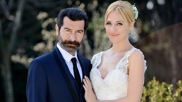 Meryem Uzerli Almanya'ya dönmek istedi! - Resim: 2