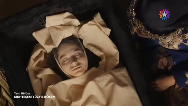 Fahriye Sultan sevgilisiyle yakalandı - Resim: 1