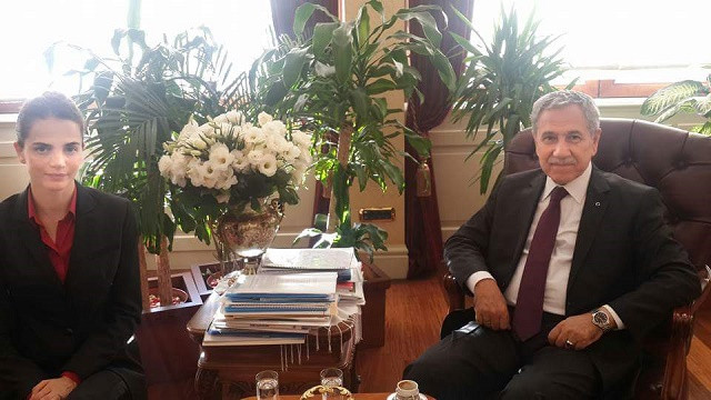 Tuğçe Kazaz'ın Diyanet'e abdest sorusu olay oldu - Resim: 2