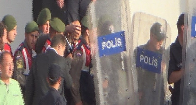 Kılıçdaroğlu ve Bakan Ramazanoğlu, önüne yatma kavgasından sonra ilk kez yan yana geldi! - Resim: 1