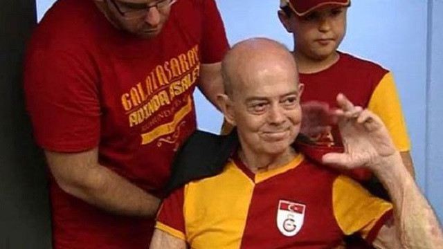 Galatasaray'ın efsane isimlerinden Turgay Şeren hayatını kaybetti - Resim: 1
