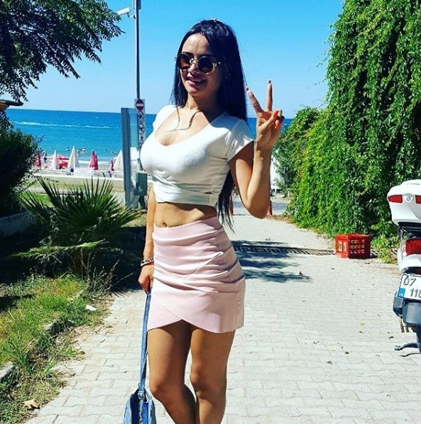 İzdivaç�ın süper gelini Naz Mila