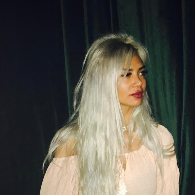 Oryantal Didem Tinder�dan erkek arkadaş arıyor