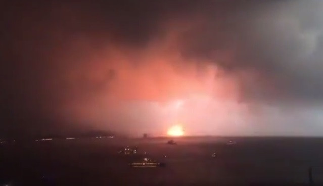 İstanbul'u yaz ortasında dolu vurdu! Sel, yangın, patlama... Kabus gibi! - Resim: 2