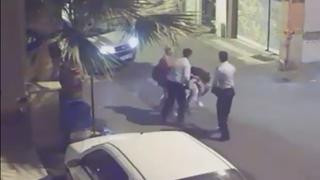 İzmir'de polisin saldırısına uğrayan iki kızdan flaş açıklamalar - Resim: 1