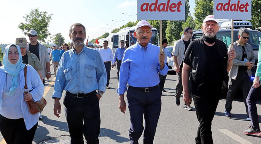 CHP�deki Saadet Partililer istifa etti
