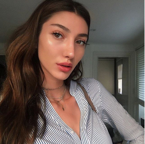 Miss Turkey 2018 birincisi Şevval Şahin�in estetiksiz hali ortaya çıktı