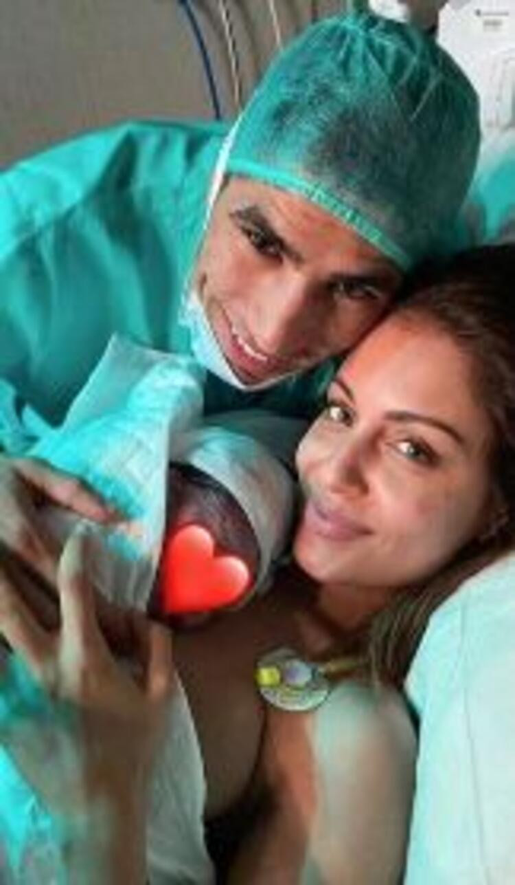 Hiba Abouk Dünyanın en güzel kadınıyım