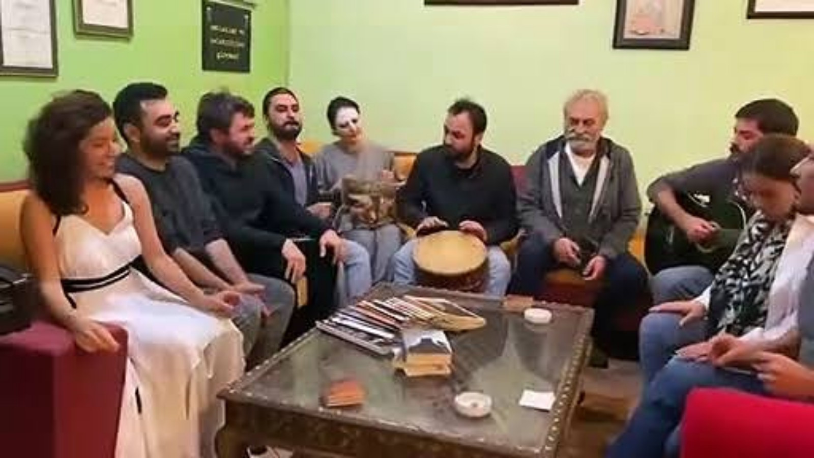 Cübbeli Ahmet'ten Haluk Bilginer'e Öp Beni Yut Beni Yanıtı - Resim: 1