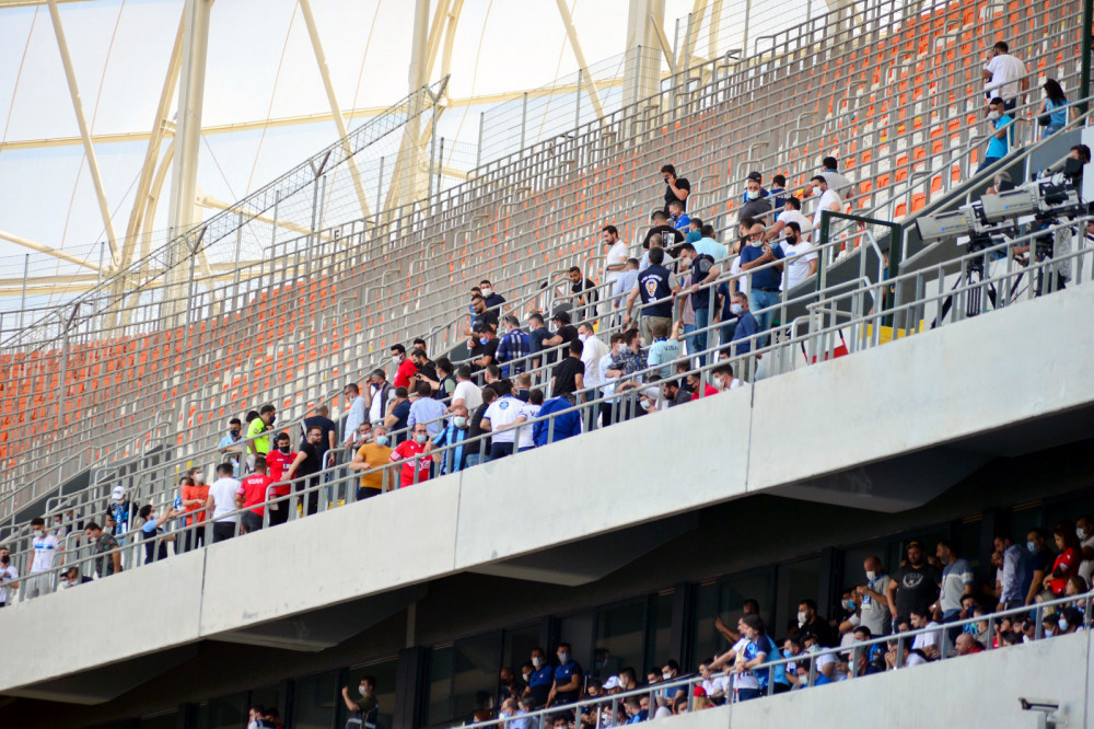 Adana Demirspor Taraftarı Yasak Dinlemedi! Sosyal Medyada ...