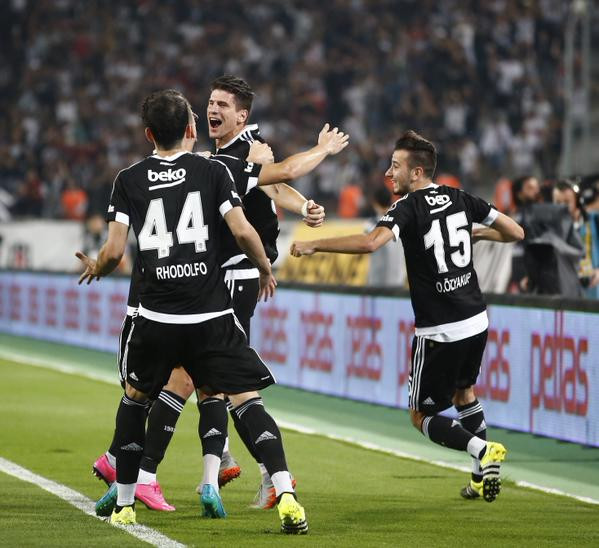 Beşiktaş 3-2 Fenerbahçe, Kartal'ın gecesi - Resim: 3