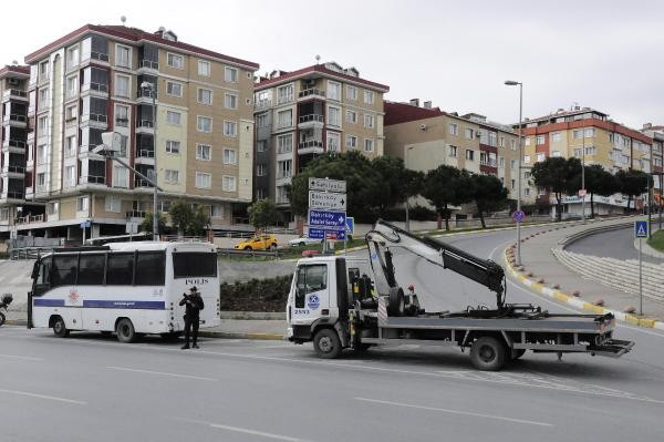 Son haber: Bakırköy pazar alanı ve çevresinde yoğun güvenlik önlemleri alındı - Resim: 1