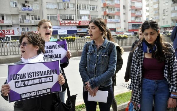 Antalya'da Ensar Vakfı'na yumurtalı protesto - Resim: 4