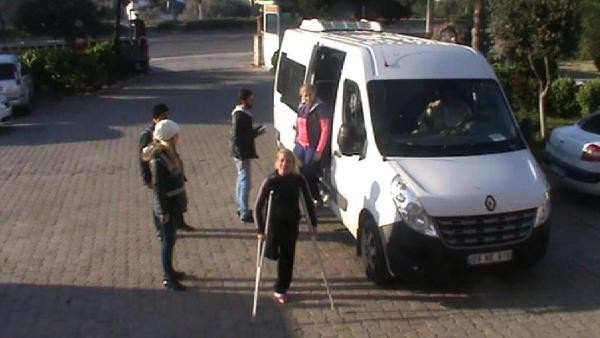 Engelli kadın fuhuş operasyonunda yakalandı - Resim: 1