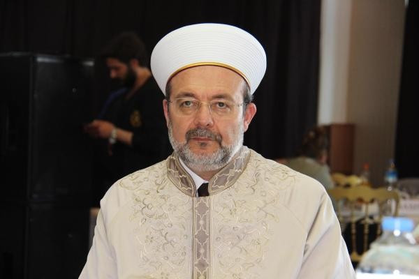 Diyanet İşleri Başkanı Görmez: Bizde imam hatip liseleri olduğu için canlı bombalı eylemler olmuyor - Resim: 2