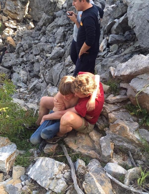 Manzara seyrederken kayalıklardan düşen Hollandalı kız öldü - Resim: 3