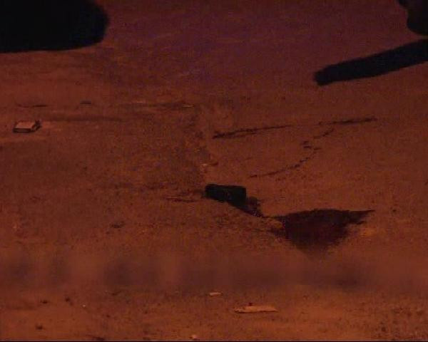 Sultanbeyli'de bir kişi otomobilin içerisinde başından vurulmuş halde bulundu - Resim: 1