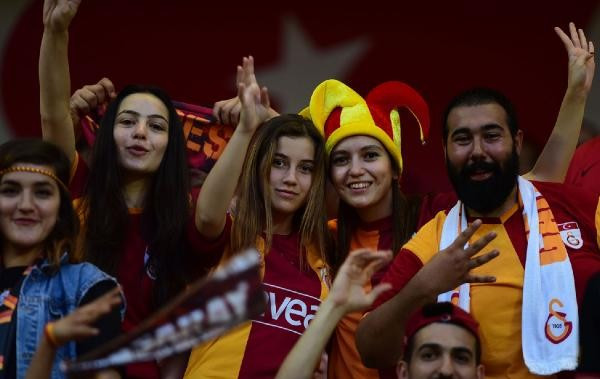 Galatasaray-Fenerbahçe maçı tribün fotoğrafları (2) - Resim: 5