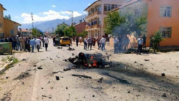 Son dakika haberi: Tunceli Ovacık'ta PKK, bomba yüklü araçla saldırdı: 2'si polis 9 yaralı - Resim: 5