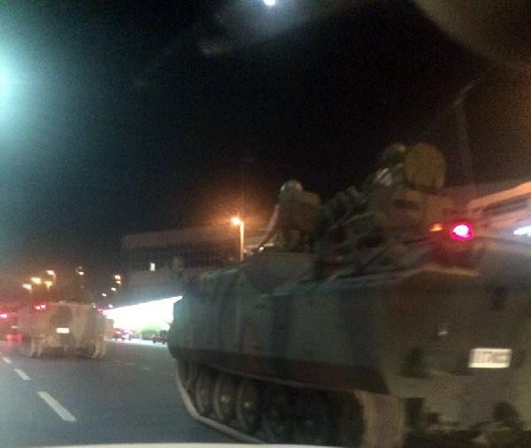 Tanklar Atatürk Havalimanı’nda! - Resim: 1