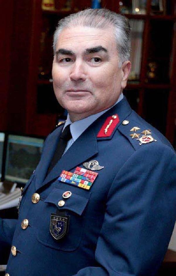 Kızının düğününde kaçırılan Korgeneral Şanver, Eskişehir'de gözaltına alındı! - Resim: 3