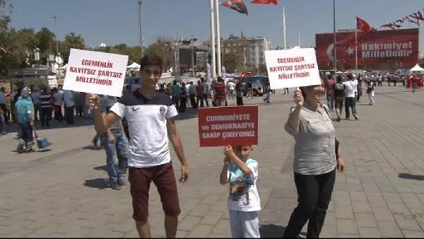Taksim'de darbeye karşı demokrasi mitingi - Resim: 3