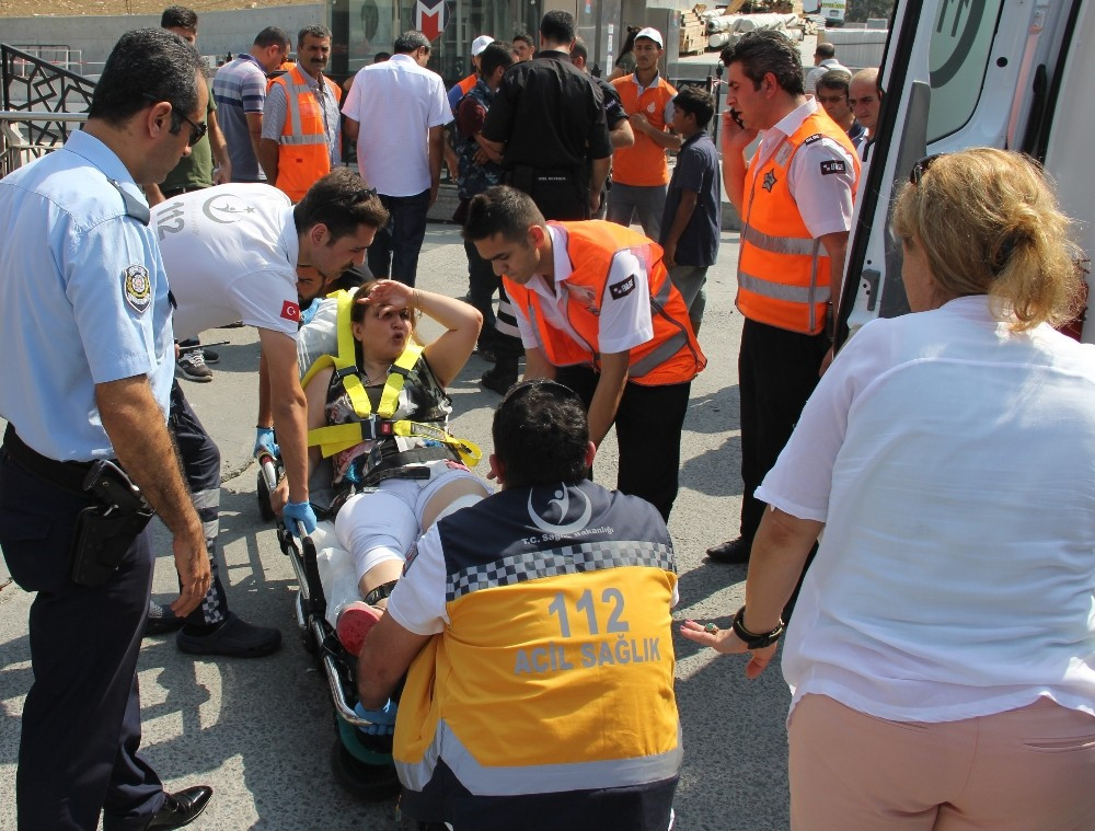 Taksim Metrosu’nda yürüyen merdiven kazası - Resim: 6