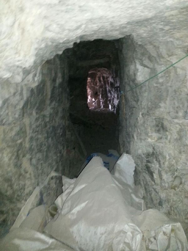 PKK'nın çelik kapılı lüks mağarası! - Resim: 2