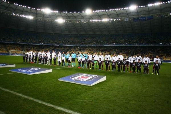 Dinamo Kiev 6-0 Beşiktaş Olaylı maçtan fotoğraflar - Resim: 3