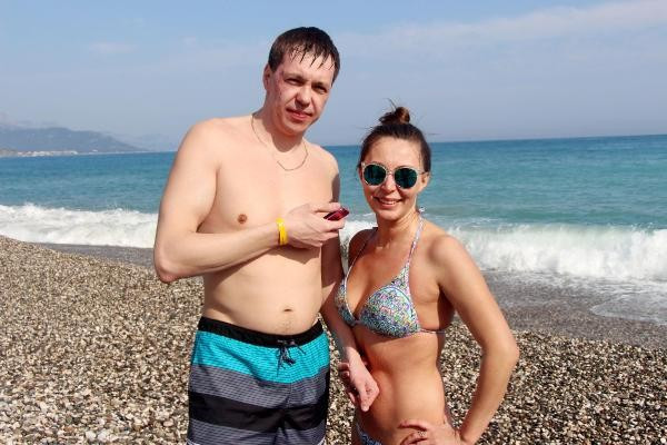 Rus turistler Kemer'de denize girip eğlendi - Resim: 5